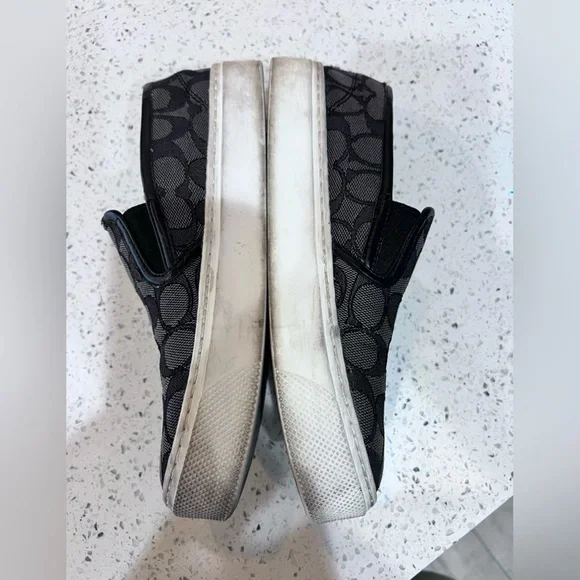 Coach Women’s Black Slip-On Trainers Sneakers GUC size 7.5 - Picture 3 of 14